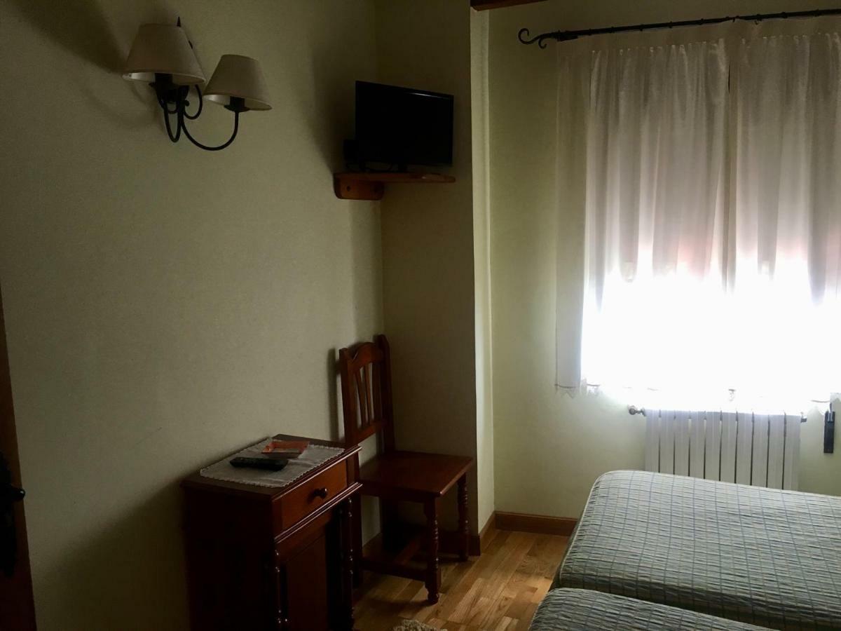 Hospedaje Casa Amalia Queveda Zewnętrze zdjęcie